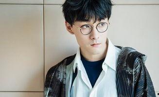 娱乐主播吃瓜说檀健次,主播吃瓜热议，揭秘明星幕后故事