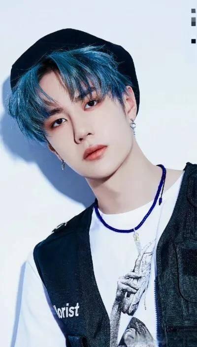 王一博肖战吃瓜星娱乐,揭秘娱乐圈背后的精彩瞬间